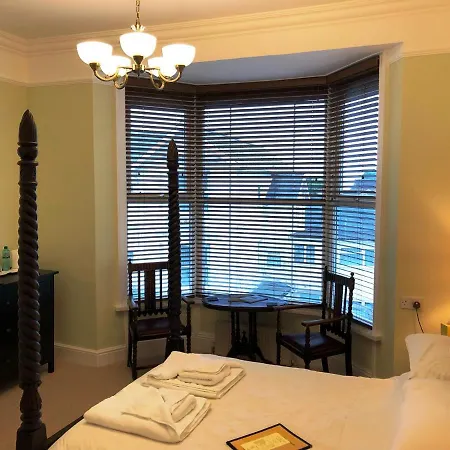 Pensión The Snowdon House 4*