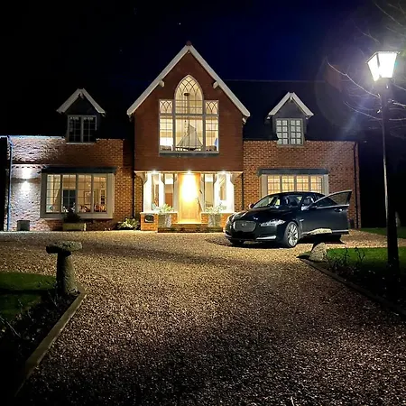 Bed & Breakfast Martlets 4*