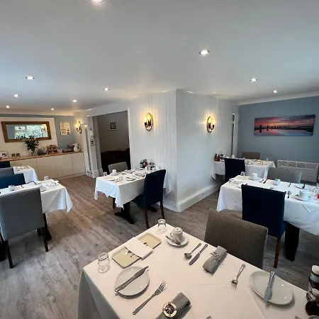 Bed and breakfast Birkdale 4*