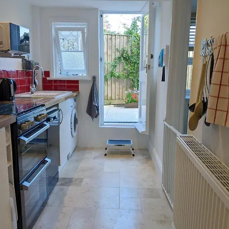 Spring Gardens, 4-bedroom Seaside Family