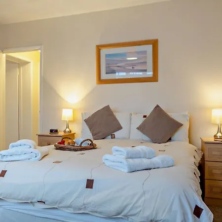 Holiday home 2 Bed In Ic004 Shanklin