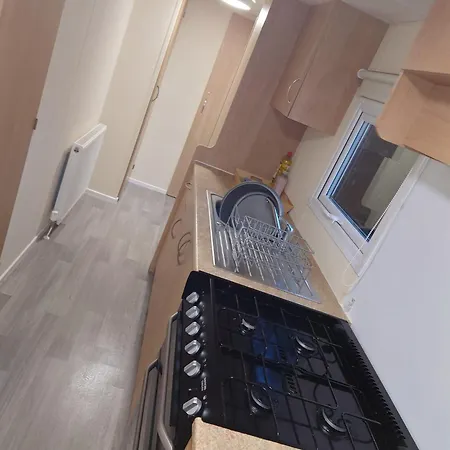 3 Bedroom Caravan 14 Kingsgate Holiday park *