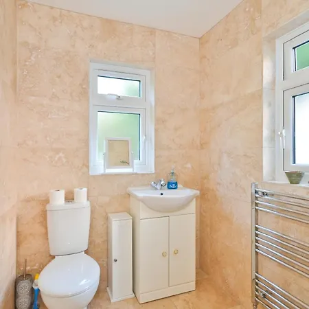 Pembroke Holiday home