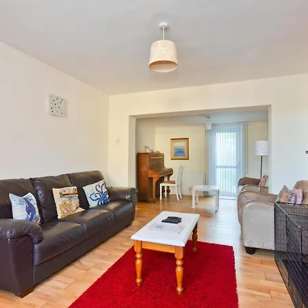 Pembroke Holiday home *