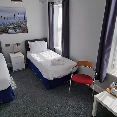 Hotel Medehamstede 2*