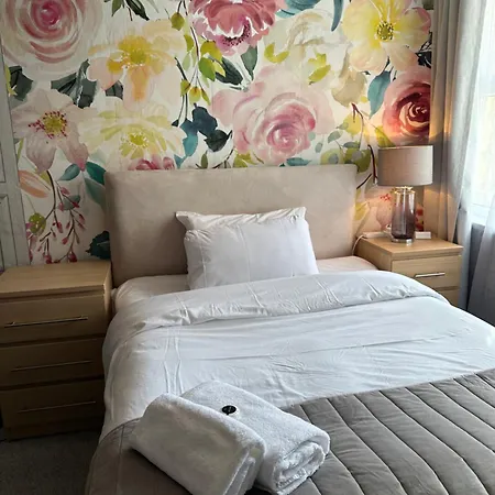 The Q Hotel 3*