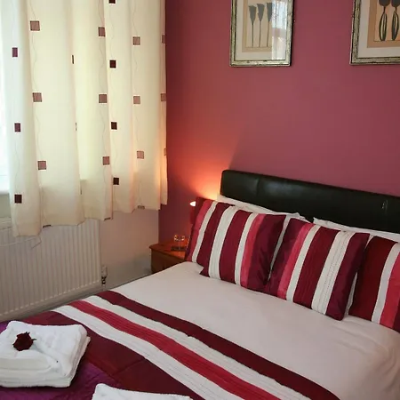 The Swiss Cottage, 4* Shanklin