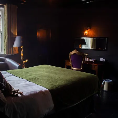Hotel The Nightingale Mansion - Smart Hotel 4*