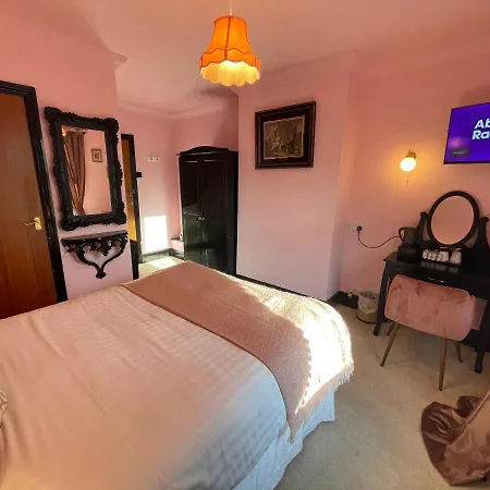 The Nightingale Mansion - Smart Hotel Hotel Shanklin