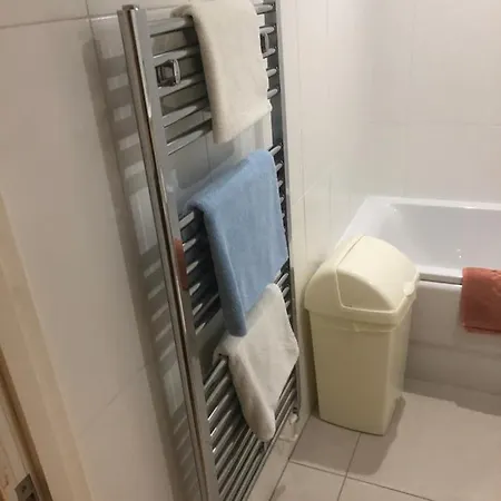 Tides Reach Apartment *