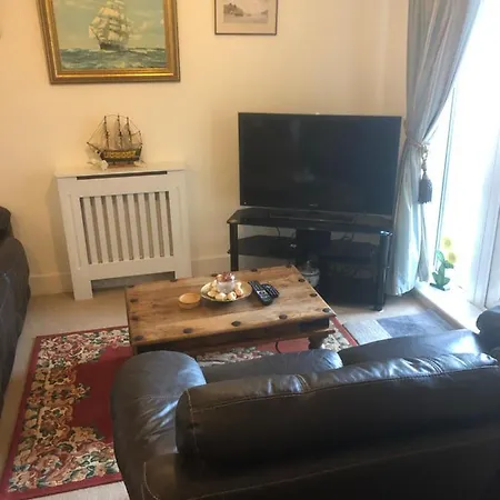 Tides Reach Apartment Shanklin