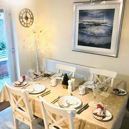 Chestnut Cottage, Rural Retreat Holiday home *
