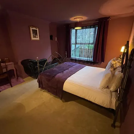 Hotel The Nightingale Mansion - Smart Hotel 4*