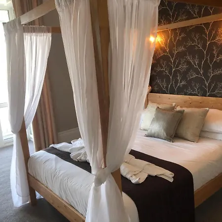 The Havelock Hotel 4*