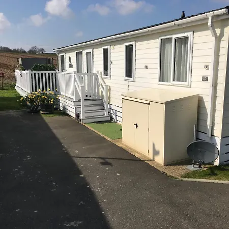 Holiday home 2 Bedroom Lodge, Og30, Shanklin, Isle Of Wight *