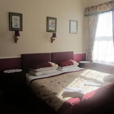 Roseberry Hotel Shanklin