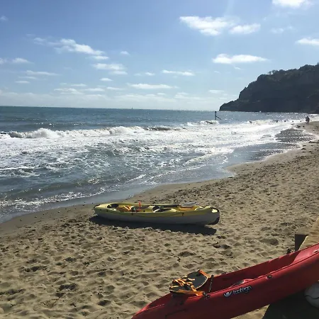 Little Treasure And Gem With Private 2 Person Hot Tub And Up To 25 Percent Ferry Saving * Shanklin
