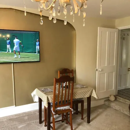 Little Treasure With Up To 25 Percent Off Ferry Apartment Shanklin