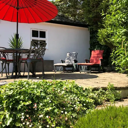 Little Treasure And Gem With Private 2 Person Hot Tub And Up To 25 Percent Ferry Saving * Shanklin