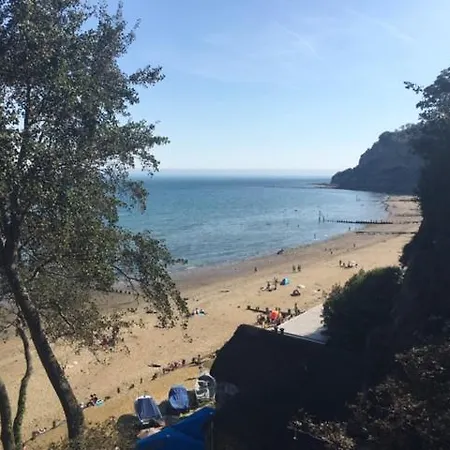Little Treasure And Gem With Private 2 Person Hot Tub And Up To 25 Percent Ferry Saving