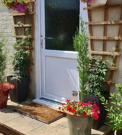Beach Cottage * Shanklin