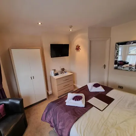 Casa de hóspedes The Fawley 4*