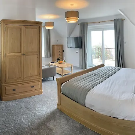 Luccombe Hall 4* Shanklin