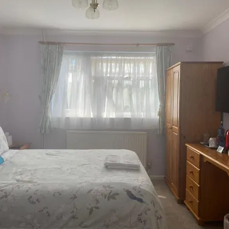 St. Georges House Bed & Breakfast Shanklin