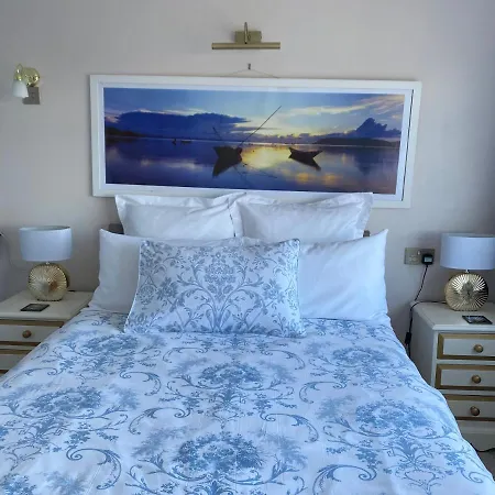 St. Georges House Bed & Breakfast 4*
