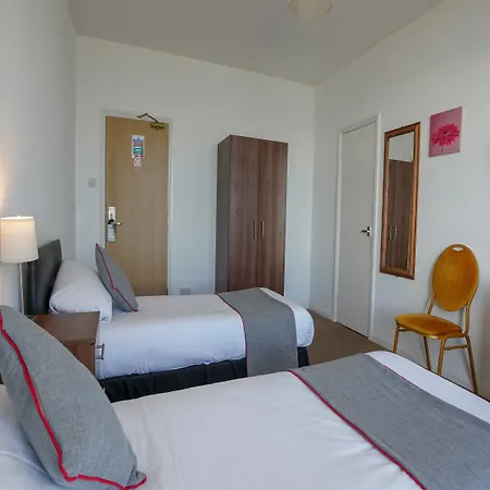 Oyo Hotel 3*
