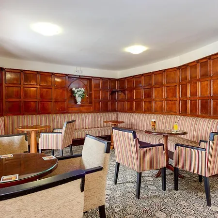 Daish's Hotel 3*