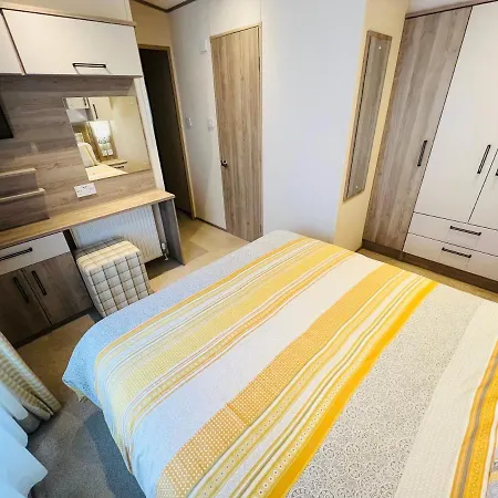 Apartment Luxury 2 Bedroom Caravan Mc35, Shanklin, Isle Of Wight
