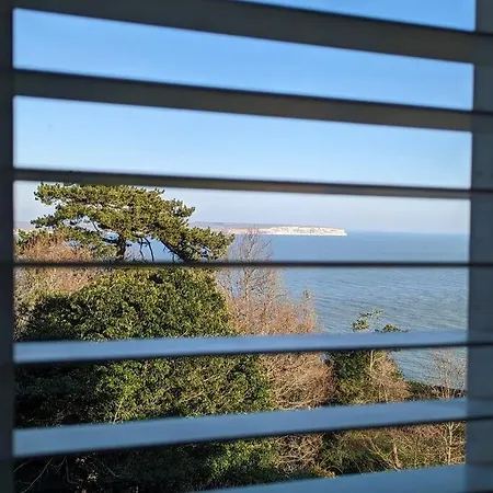 1 Bed - Sea View * Shanklin