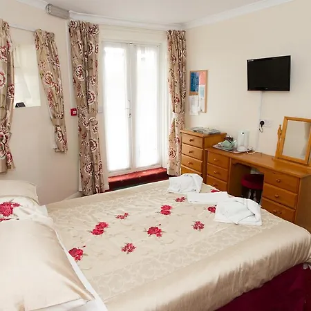 Roseberry 4*