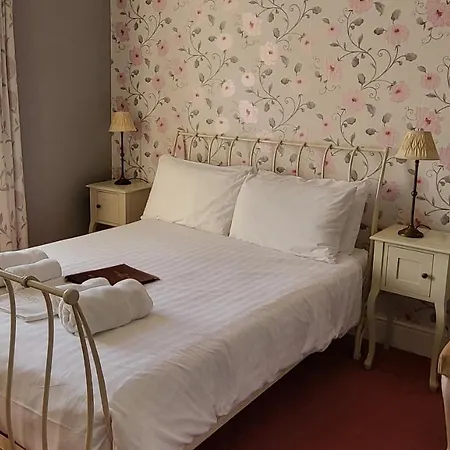 Hotel Eastmount Hall 3*