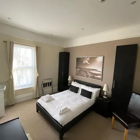 Somerton (adults Only) Guest house 2*