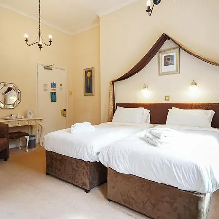 Bourne Hall Country Shanklin