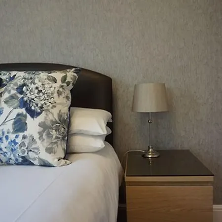 The Havelock 4*