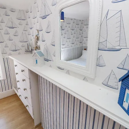 Holiday home 7 Hope Road