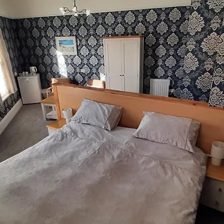 Casa de hóspedes Brooke House 4*