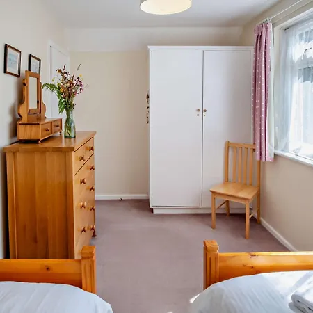 Holiday home 4 Bed In Ic068 Shanklin