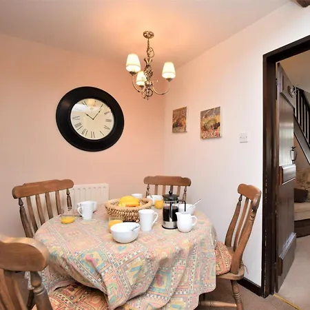 Holiday home 2 Bed In Isle Of Wight Ic059