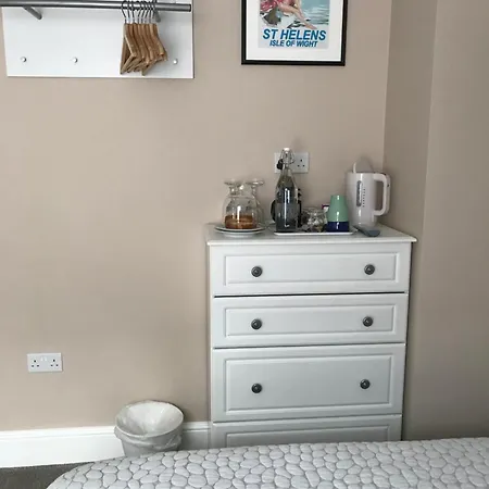 Number 29 - Only Adults Bed & Breakfast Shanklin