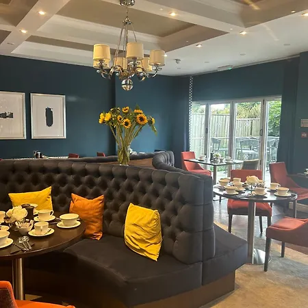 The Fig Tree Hotel