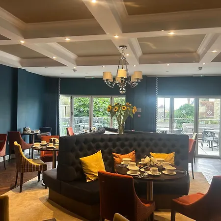 The Fig Tree Hotel