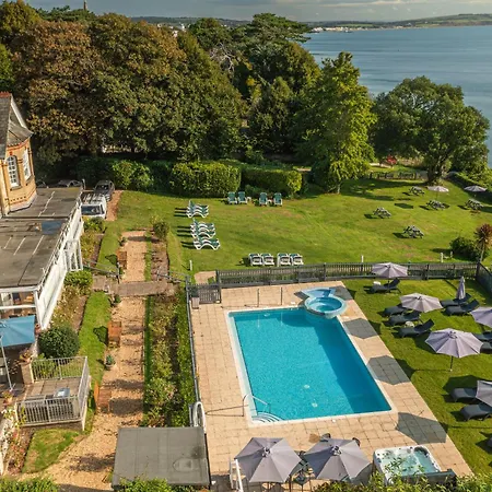 Luccombe Manor 3* Shanklin