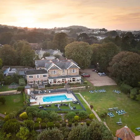 Luccombe Manor Hotel