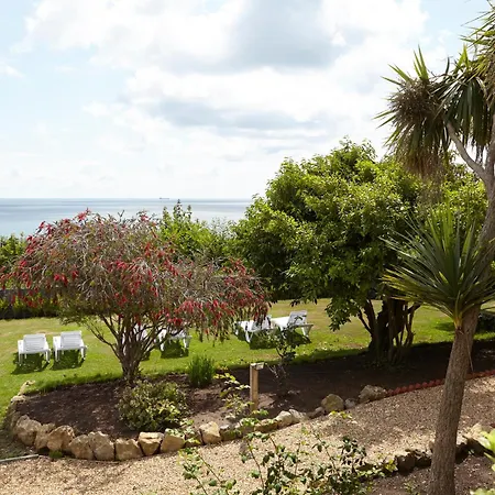 Hotel Luccombe Hall 4*