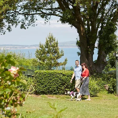 Luccombe Manor Hotel 3*