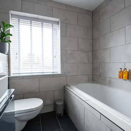 Maycliffe Holiday home